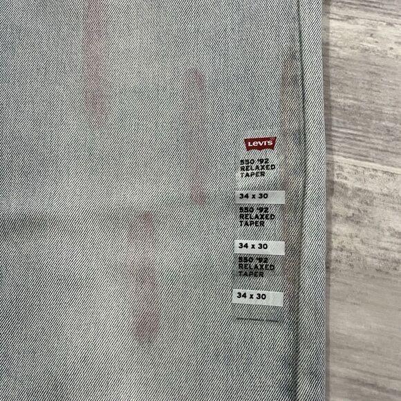 New! Levi's 550 '92 Jeans Relaxed Taper Mens 34X30 Distressed Retro Paint $79.50 - Picture 2 of 13